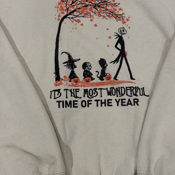 Nightmare Before Christmas Halloween Sweatshirt Gildan Sand M Holiday - Picture 3 of 5